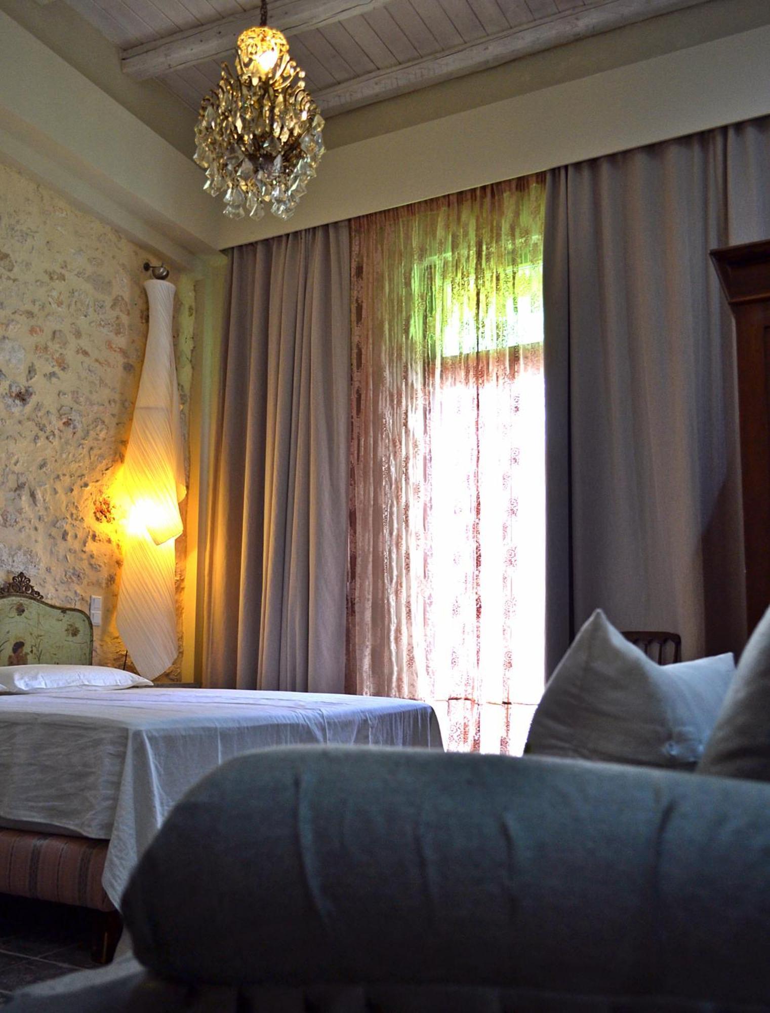 Smaragdi Boutique Hotel Rethymno  ภายนอก รูปภาพ