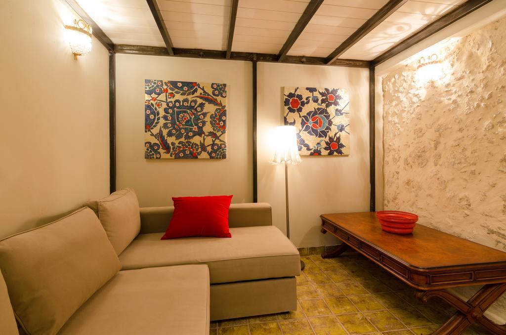 Smaragdi Boutique Hotel Rethymno  ภายนอก รูปภาพ